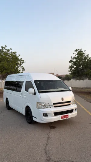 Used Toyota Hiace in Al Batinah