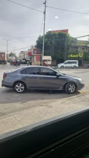 **جيتا 2016 highline  فل اضافات مع فتحة** **كاش فقط**   اصل اجار 1400 tsi