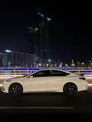 Lexus ES350 F SPORT
