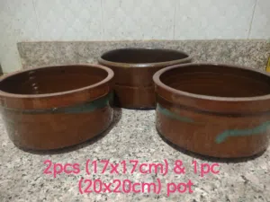 clay pot / . 800 baisa 3pcs