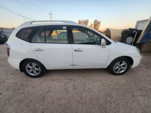 Used Kia Carens in Al Anbar