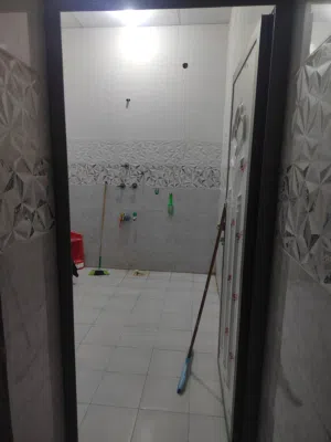 بيت البيع وقف سني مسجل بالوقف بالتنومه بشارع الرسول مساحته 210 غرفتين ودوانيه ومطبخ وهول جبير وحديقه