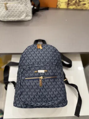 حقيبة ظهر نسائية ماركة michael kors