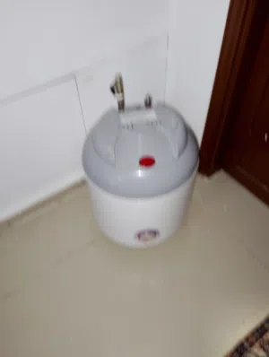 كيزر ماء نوعيه نظيفة للبيع