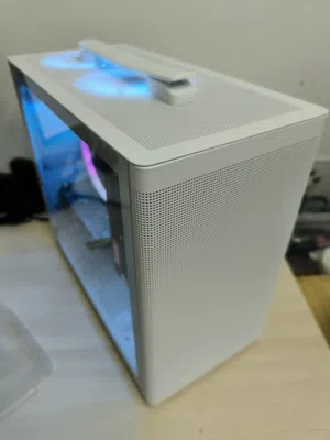 Gaming PC كيس للألعاب والتصميم