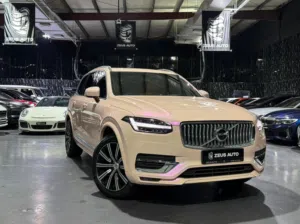 2024 Volvo XC90 B6 Ultimate Bright GCC  Low Mileage