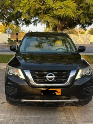 NISSAN PATHFINDER 2018