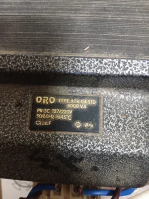 محول كهربائي من 120 الى 220 ايطالي