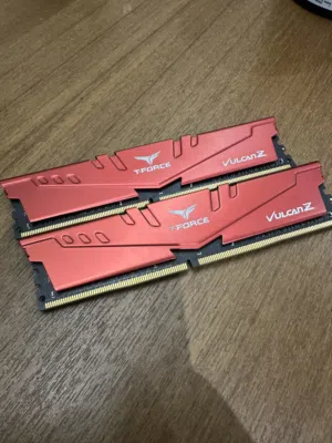 DDR4 16gb ram (8x8)