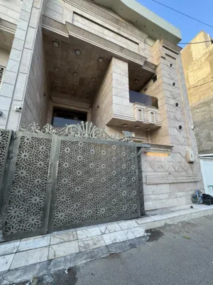 بيت بناء حديث تصميم ملكي موثث للايجار
