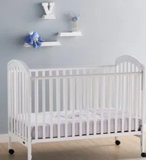 Junior baby crib/ سرير من جونير