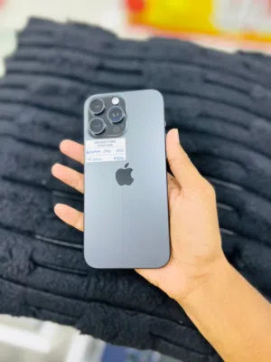 iPhone 16 pro max -256 GB - Awesome phone at affordable price- warranty 10/2026