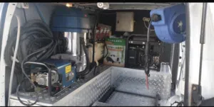 معدات تنظيف سيارات