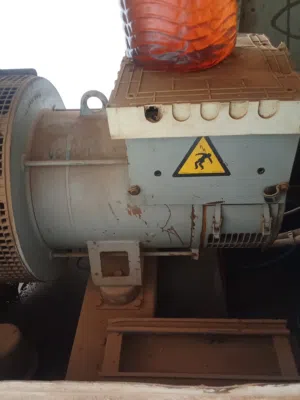مولد كهرباء