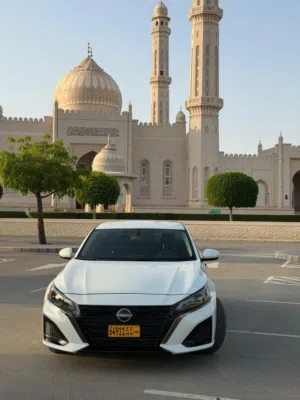 Used Nissan Altima in Muscat