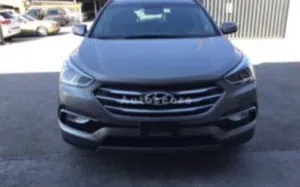 سانتافية توب مضافة بدون جمرك ..... داخلية جلد وكالة.. 7 جيد.. مفحوص اتوسكور..2000cc اقتصادي.