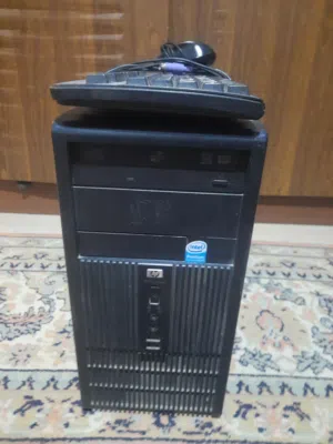 كمبيوتر للبيع معا ماوس و كيبورد