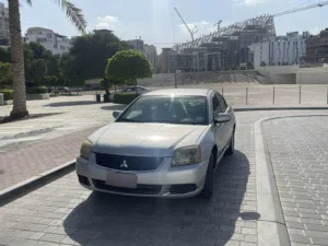متسوبيشي جالانت 2009