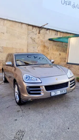 Used Porsche Cayenne in Amman