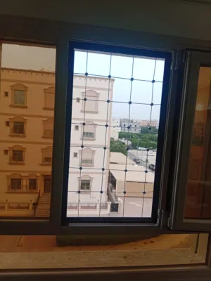شبك حمالية للشبابيك لامان أطفالك