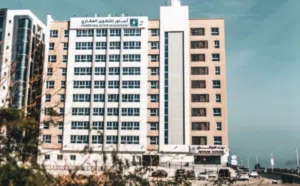(مشاركة شقة)غرفة مستقلة للإيجار في الغبرة الشمالية – موقع مميز جدًا بجانب فندق شيدي وعلى البحرمباشرة