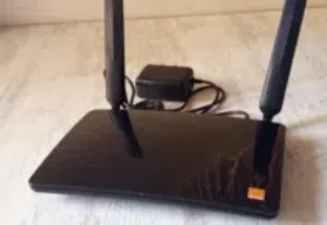 راوتر اورانج Flybox 4g للبيع بحالة الوكالة
