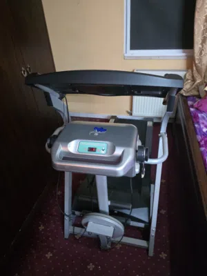 جهاز رياضي للمشي