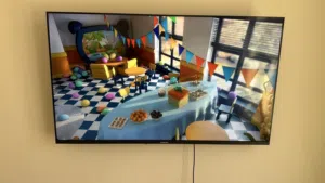 للبيع تلفزيون 55 بوصة TV Nikai Smart