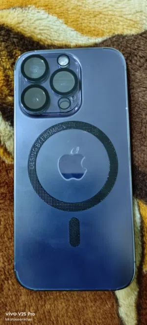 iPhone 14 Pro for sale Storage: 256GB Condition: Excellent, no scratches Battery health: 82 %