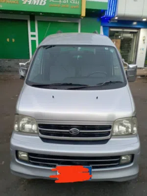 Used Toyota 4 Runner in Aden