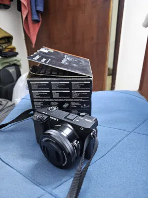 Soney A6400 with Lens New Condition