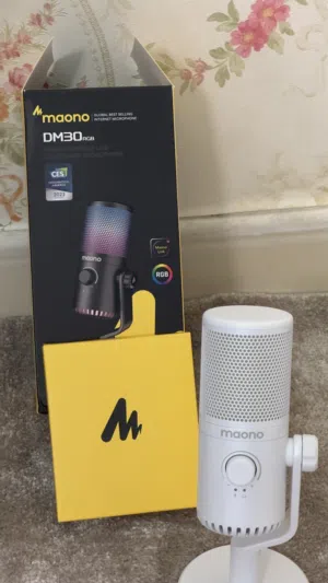 مايك Maono dm 30 مستعمل اقل من شهرين وفيه ضمان اكثر من 10 شهور