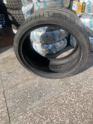 كوشوك بريدجستون 285/30/19