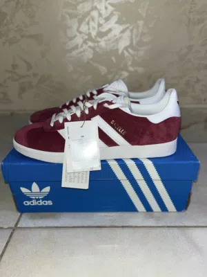 حذاء Adidas Gazelle 43 جديد اصلي من المحل
