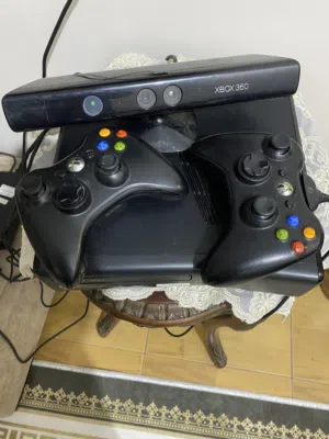 xbox كامل بدراعات و جميع اكسوارته
