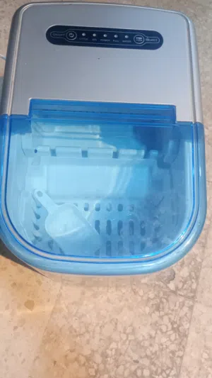 مكينه صنع ثلاجة