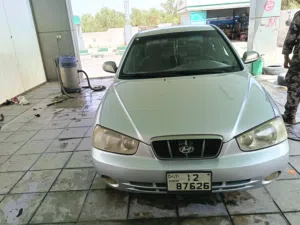 هونداي افانتي اكس تي موديل 2001