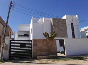 500 m2 3 Bedrooms Villa for Sale in Tripoli Hai Al-Kuwait