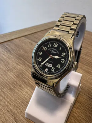 Automatic Seiko watches for sale in Central Governorate