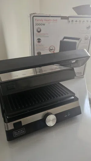 Black+Decker Grill (2000W) - Original Box Included