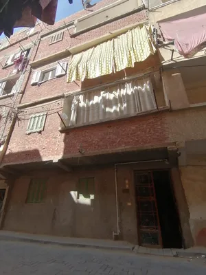 4 Floors . 75 m2 . Landlord3