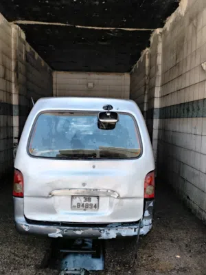 Used Hyundai H 100 in Zarqa
