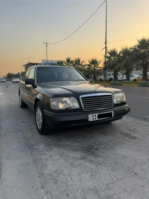مرسيدس E320 موديل 1993