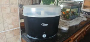 جهاز تعقيم رضاعات Tommee Tippee بحالة جيدة