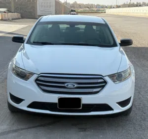 Used Ford Taurus in Al Riyadh