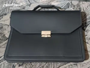 شنطة ب 5000 ريال صنع فرنسا