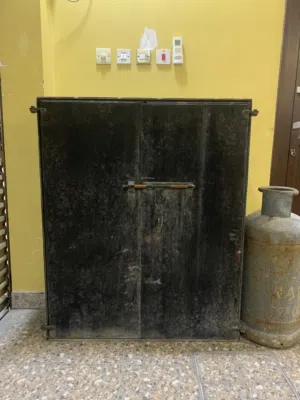للبيع بكس سلندرات غاز