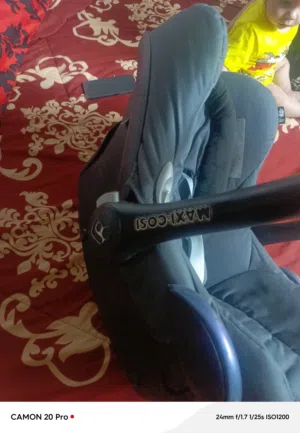كرسي سياره للبيع في حاله جديد لم يتم استعماله