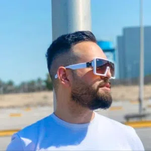 متواضع 