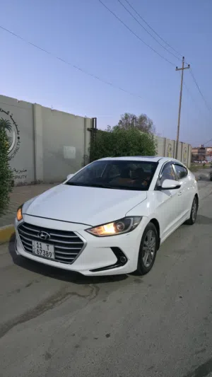 Hyundai Elantra 2017